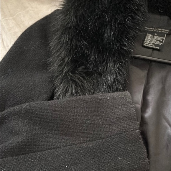 Pamela Dennis Women's Black Faux Fur Collar Jacket - Picture 3 of 5